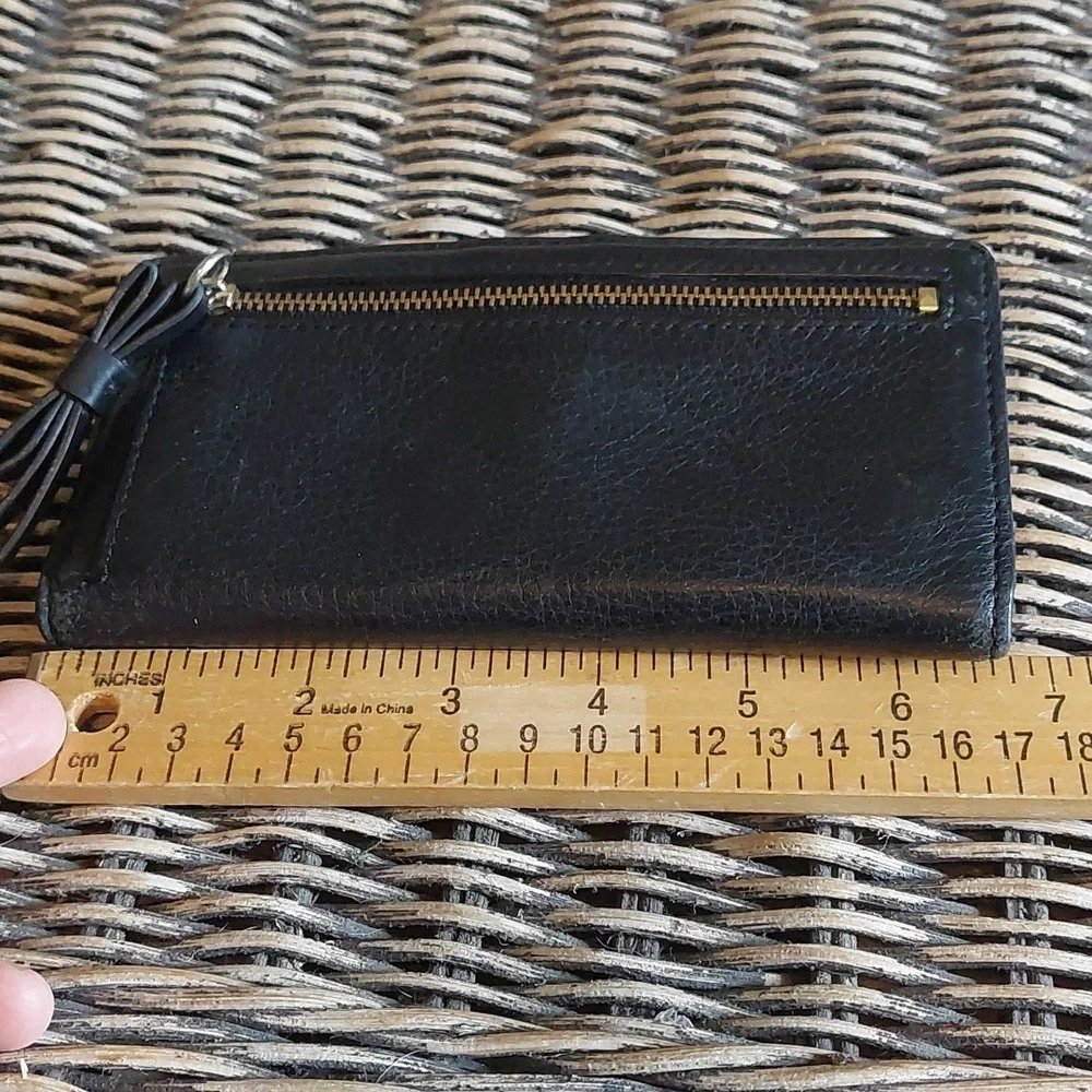 Kate Spade Leather Wallet *Final Price* - Picture 15 of 16